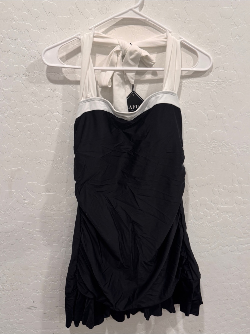 NWT Zaful Swimdress Swimsuit Black White One-Piece Womens Large Modest Retro